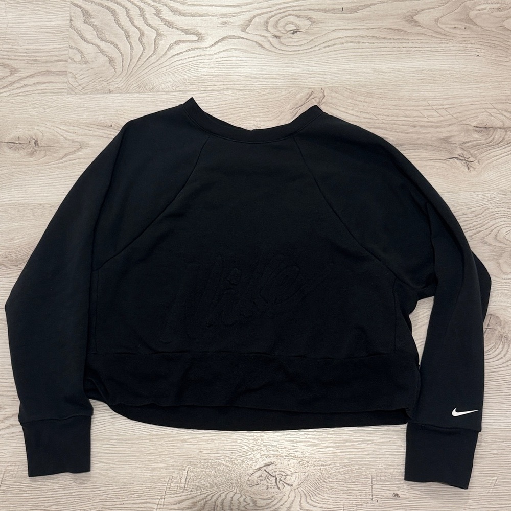 Nike Women's Black Crew Cropped Sweatshirt with Embroidered Logo